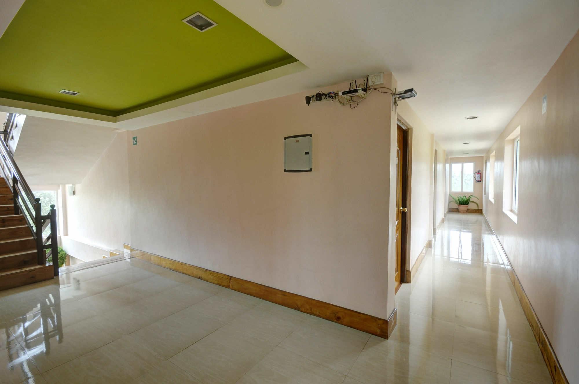Sunvalley Homestay Кунур Экстерьер фото